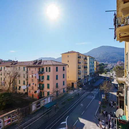 Crimar Mar Konukevi La Spezia