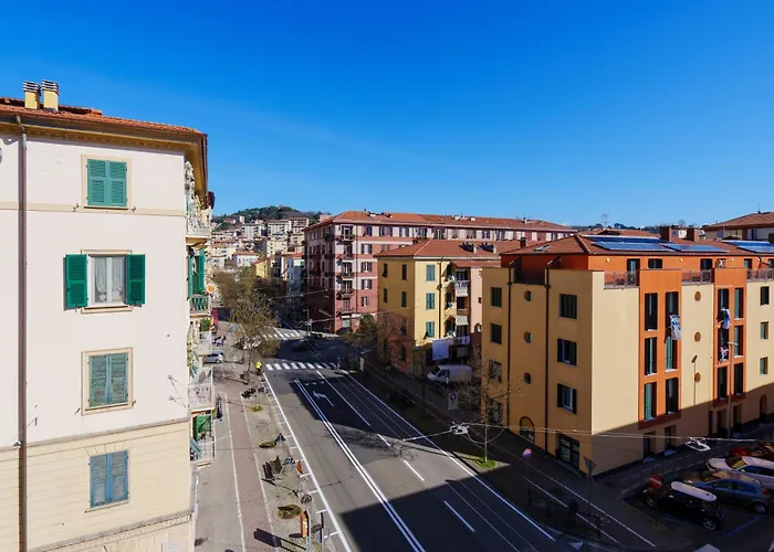 Crimar Mar ゲストハウス 3*